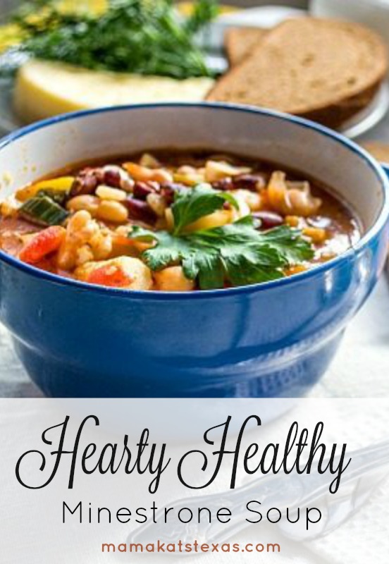 hearty healthy minestrone soup